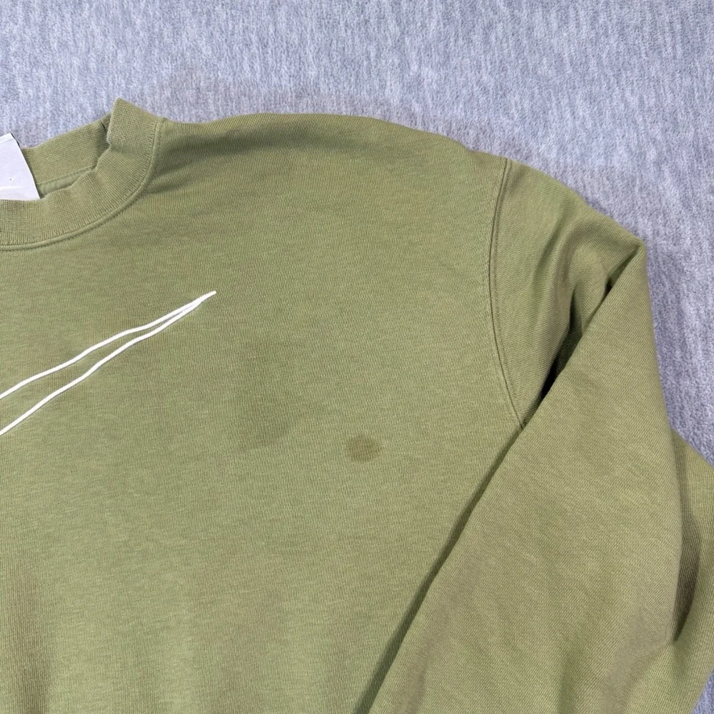 Nike Sweatshirt Men Large Green Dri-Fit Graphic Swoosh Crew Neck Pullover Fleece